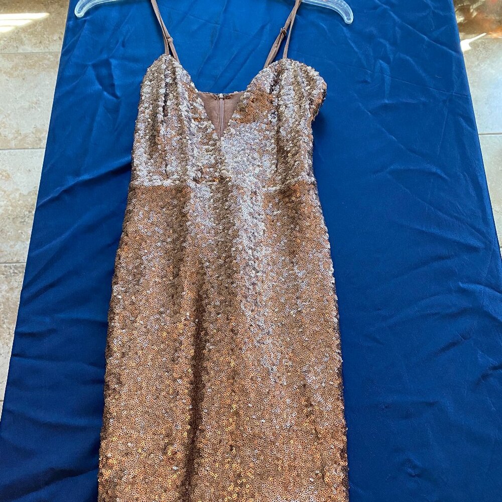 Lulus Sequin Mini Dress Small Retro Gold Bodycon V-Neck Sexy Cocktail Party SMAL - Picture 7 of 8